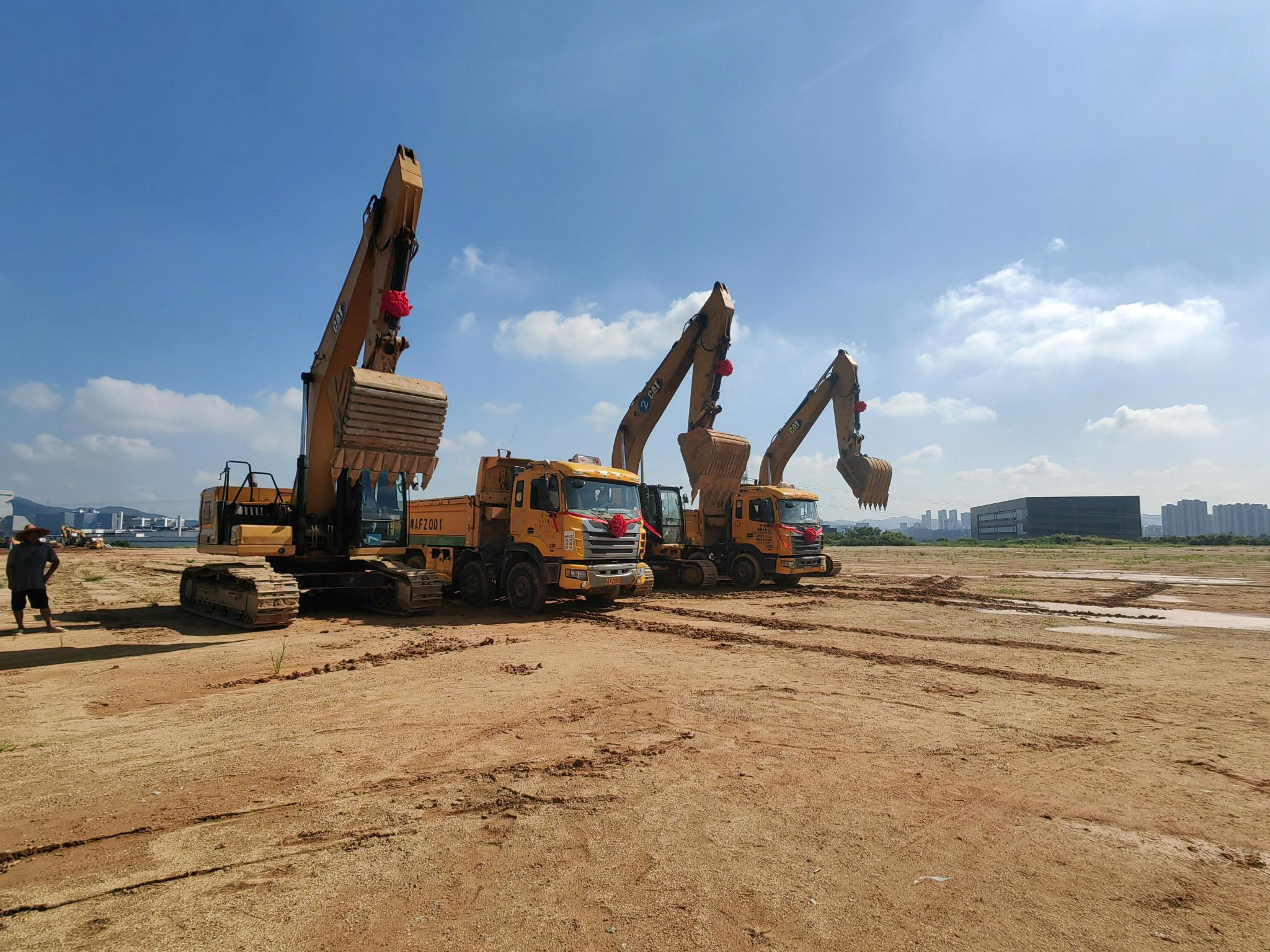 京东杀入具身智能赛道，首个机器人基地在广州动工
